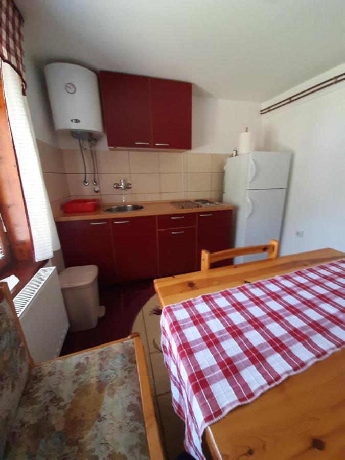 Apartment Relja ซลาตีบอร์ ภายนอก รูปภาพ