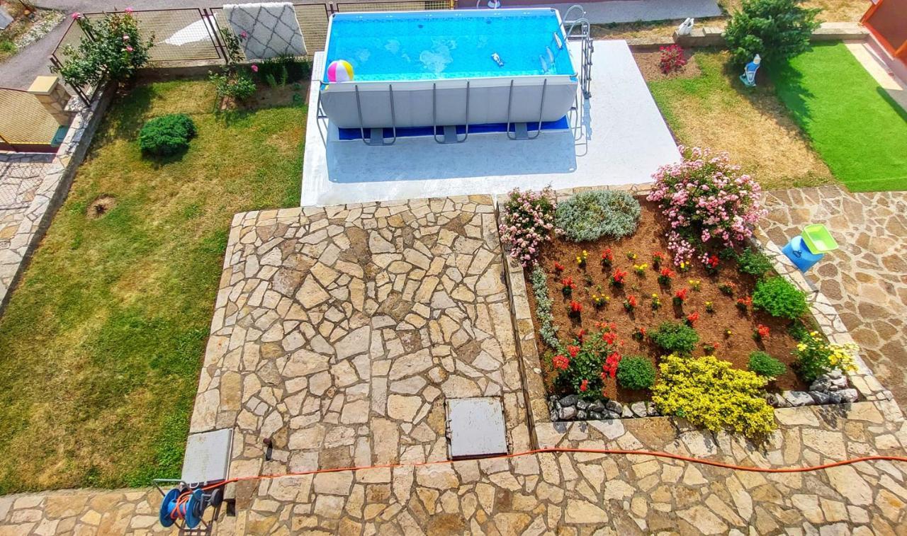 Apartment Relja ซลาตีบอร์ ภายนอก รูปภาพ