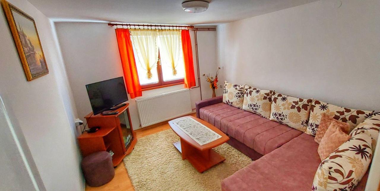 Apartment Relja ซลาตีบอร์ ภายนอก รูปภาพ