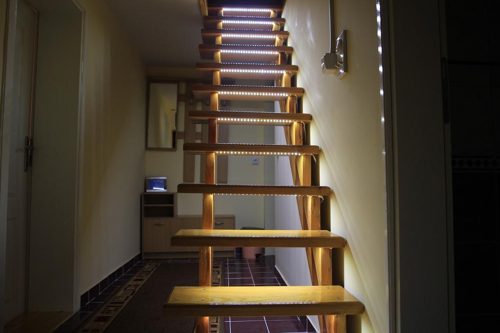 Apartment Relja ซลาตีบอร์ ภายนอก รูปภาพ