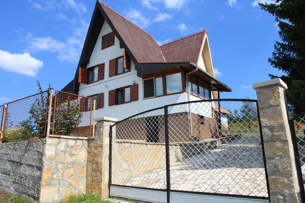 Apartment Relja ซลาตีบอร์ ภายนอก รูปภาพ